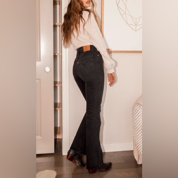 Levi’s Original Ribcage Bootcut Jeans - W 26 / L 31 - Black Lake (Washed Black) - Picture 10 of 10